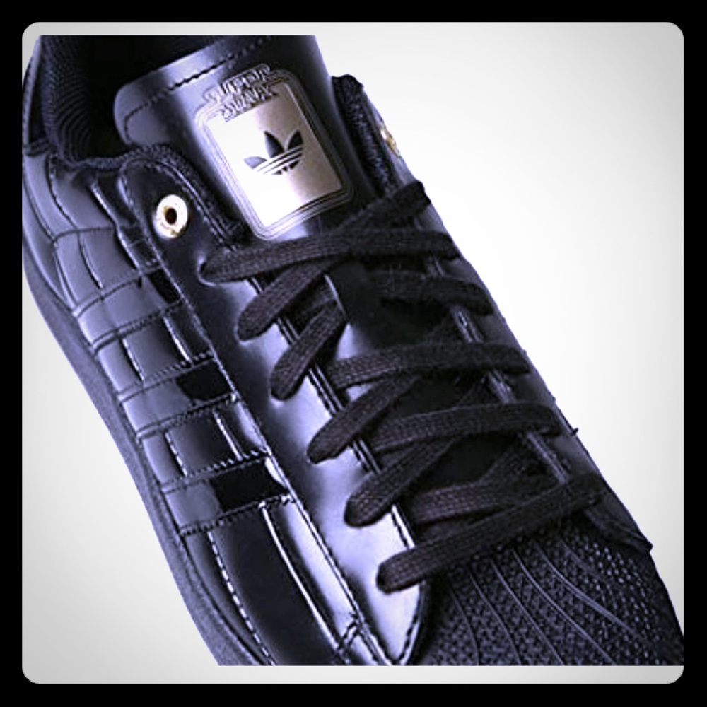 adidas Superstar 1 F Star Wars Edition Darth Vader
